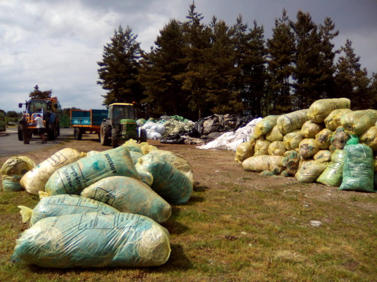 Zone Interdite Déchets Les Grands Mensonges Du Recyclage Collecte plastiques : rappel des dernières dates - Copage